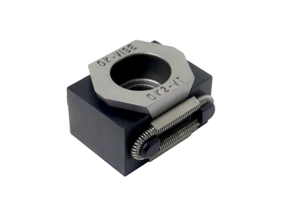 Smooth jaw workholding clamp.