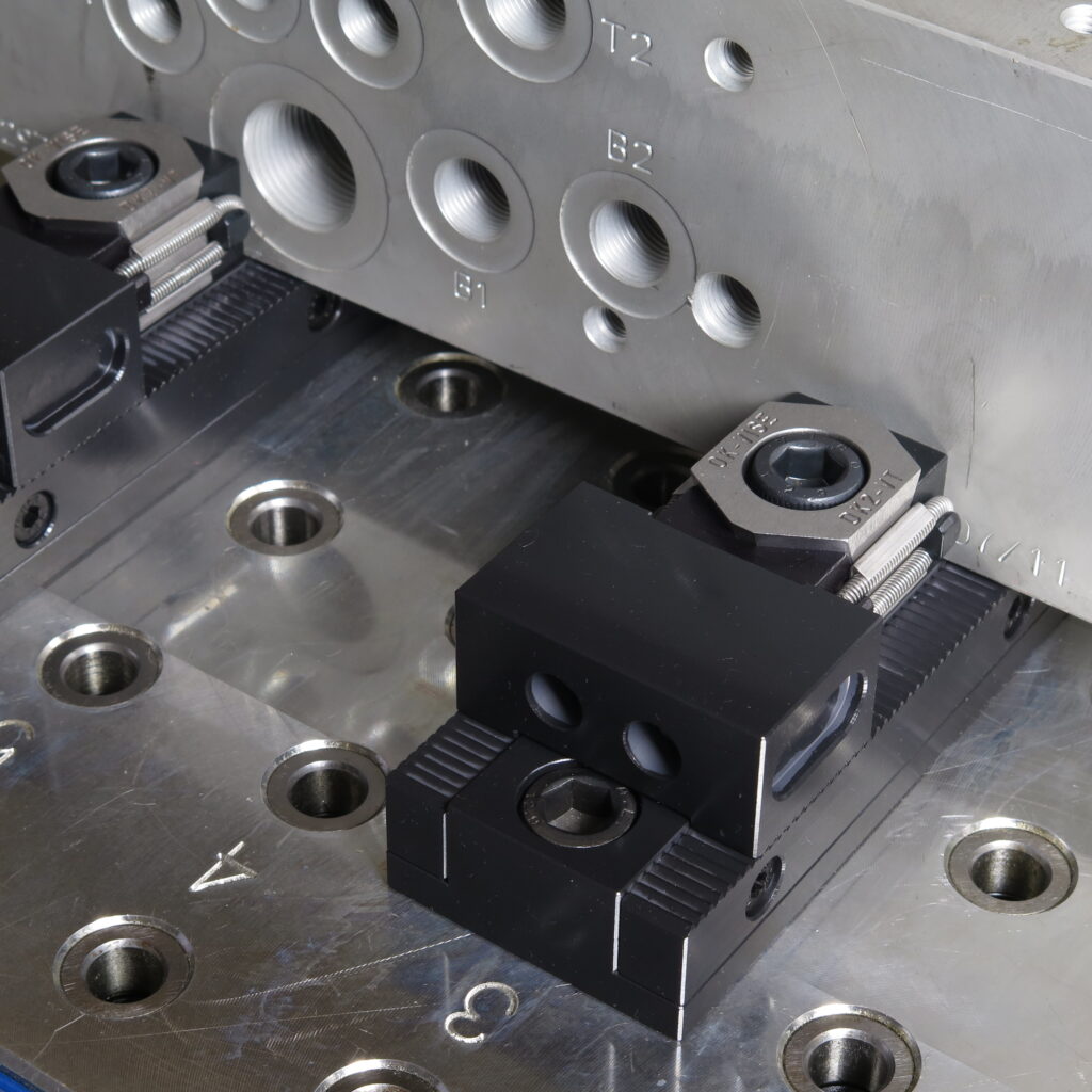 Multi-Rail RL workholding fixture application.