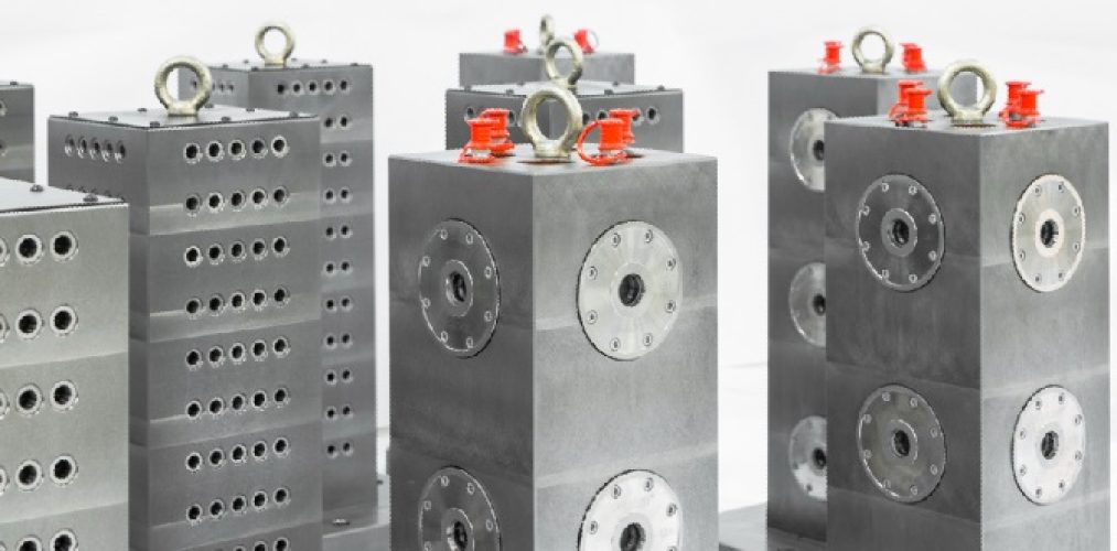 Tooling blocks with ok-vise's zero point systems.